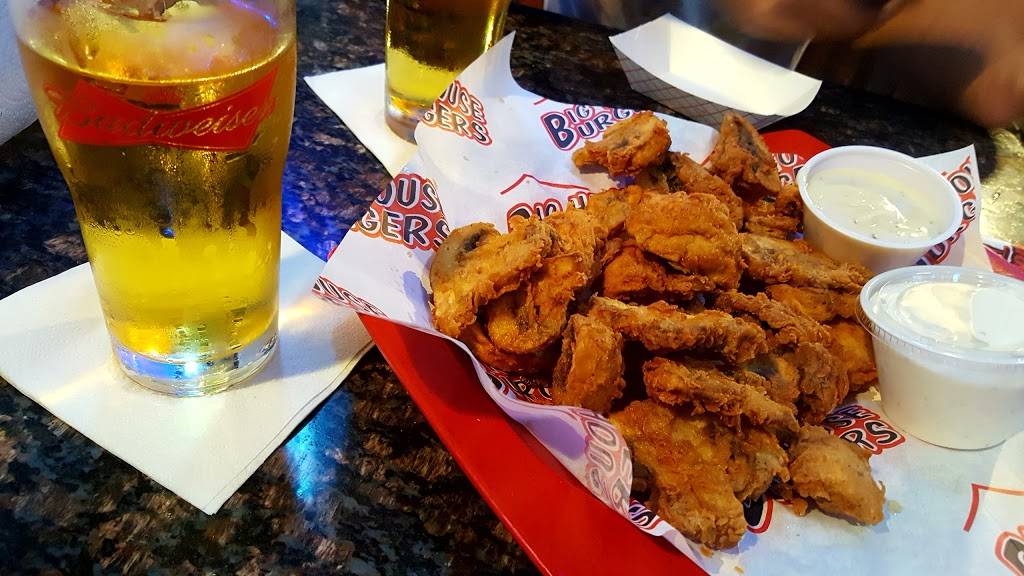 Big House Burgers | restaurant | 2209 Brahma Blvd, Kingsville, TX 78363, USA | 3615920222 OR +1 361-592-0222