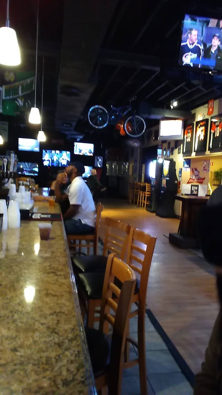 Game Time Sports Bar & Grill | restaurant | 3613 Harrison Ave, Cheviot, OH 45211, USA | 5136619464 OR +1 513-661-9464