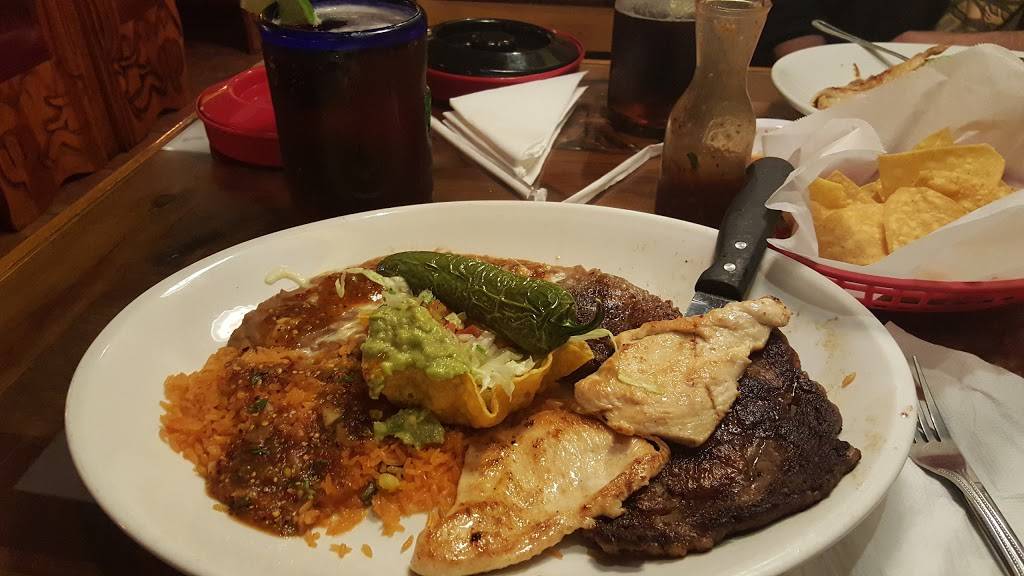 El Cerro Grande Mexican Restaurant | restaurant | 341 S College Rd #60, Wilmington, NC 28403, USA | 9107930035 OR +1 910-793-0035