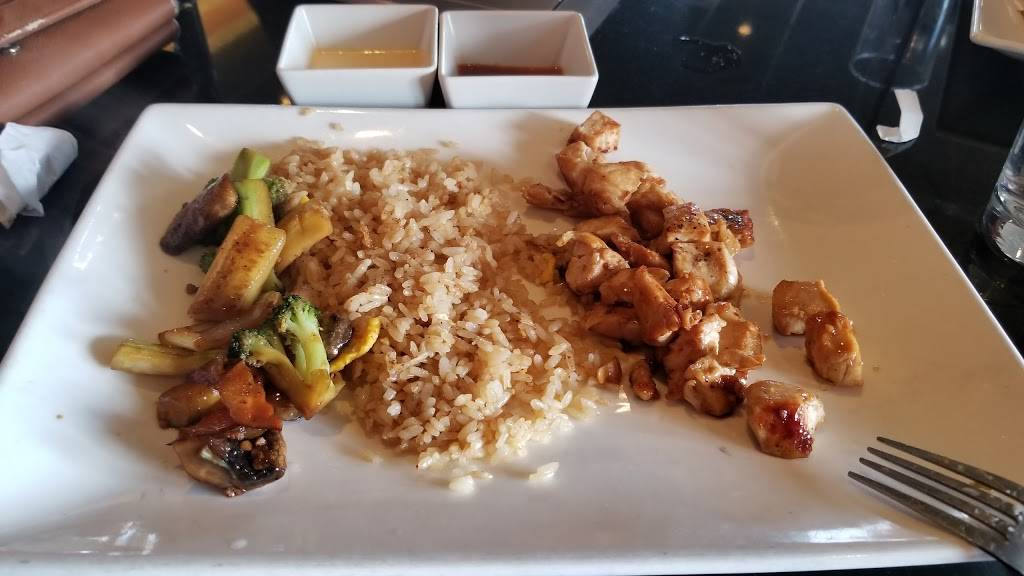 9 East Hibachi & Asian Kitchen | restaurant | 310 E Main St, Branford, CT 06405, USA | 2033158111 OR +1 203-315-8111