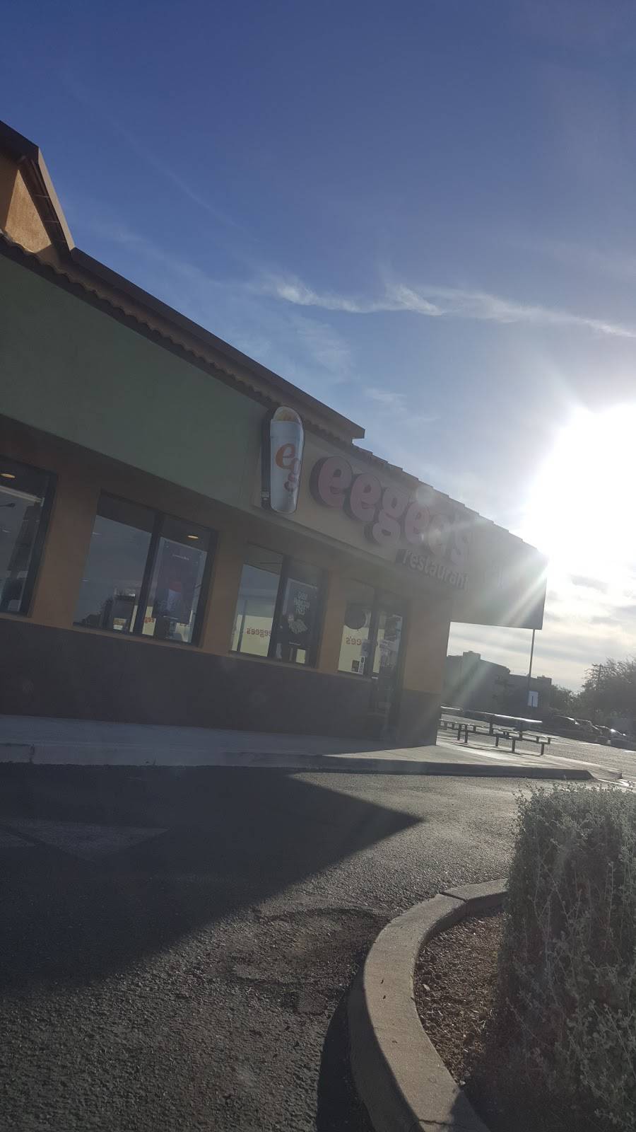 Eegees | restaurant | 2510 E Speedway Blvd, Tucson, AZ 85716, USA | 5208813280 OR +1 520-881-3280