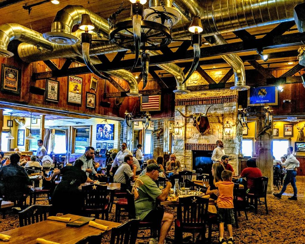 Saltgrass Steak House | restaurant | 4550 E Skelly Dr, Tulsa, OK 74135, USA | 9184888794 OR +1 918-488-8794