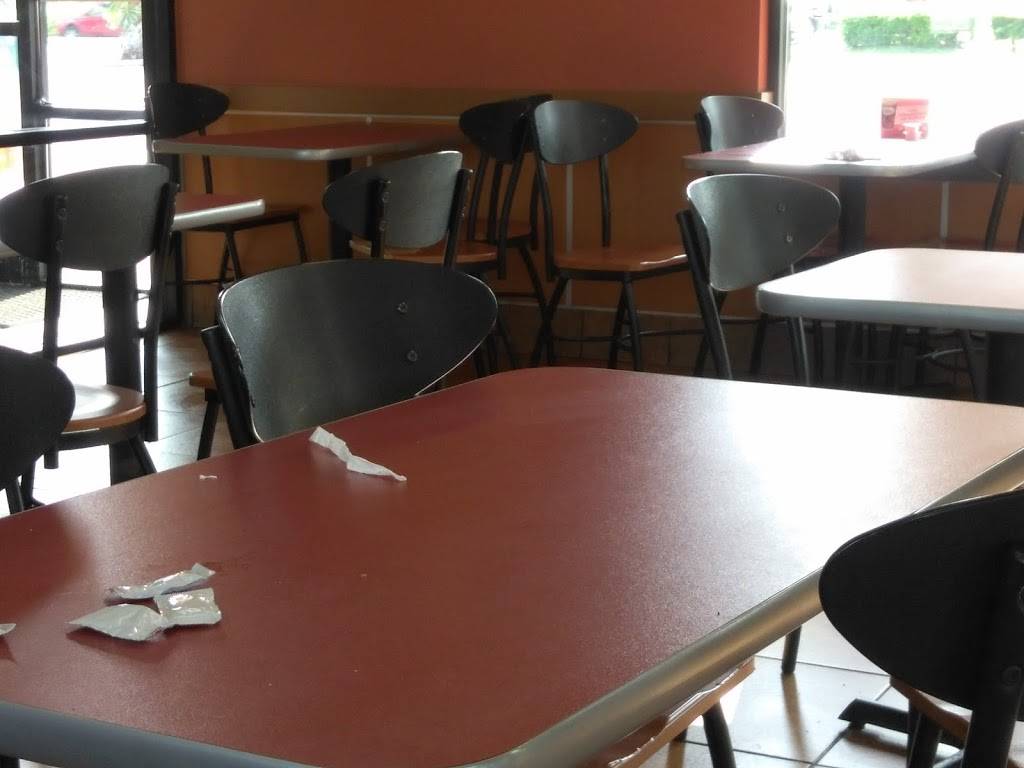 Jack in the Box | restaurant | 5850 Culebra Rd, San Antonio, TX 78228, USA | 2104320474 OR +1 210-432-0474