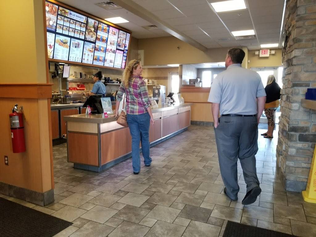 Culvers | restaurant | 1650 E Main St, Waukesha, WI 53186, USA | 2625425700 OR +1 262-542-5700