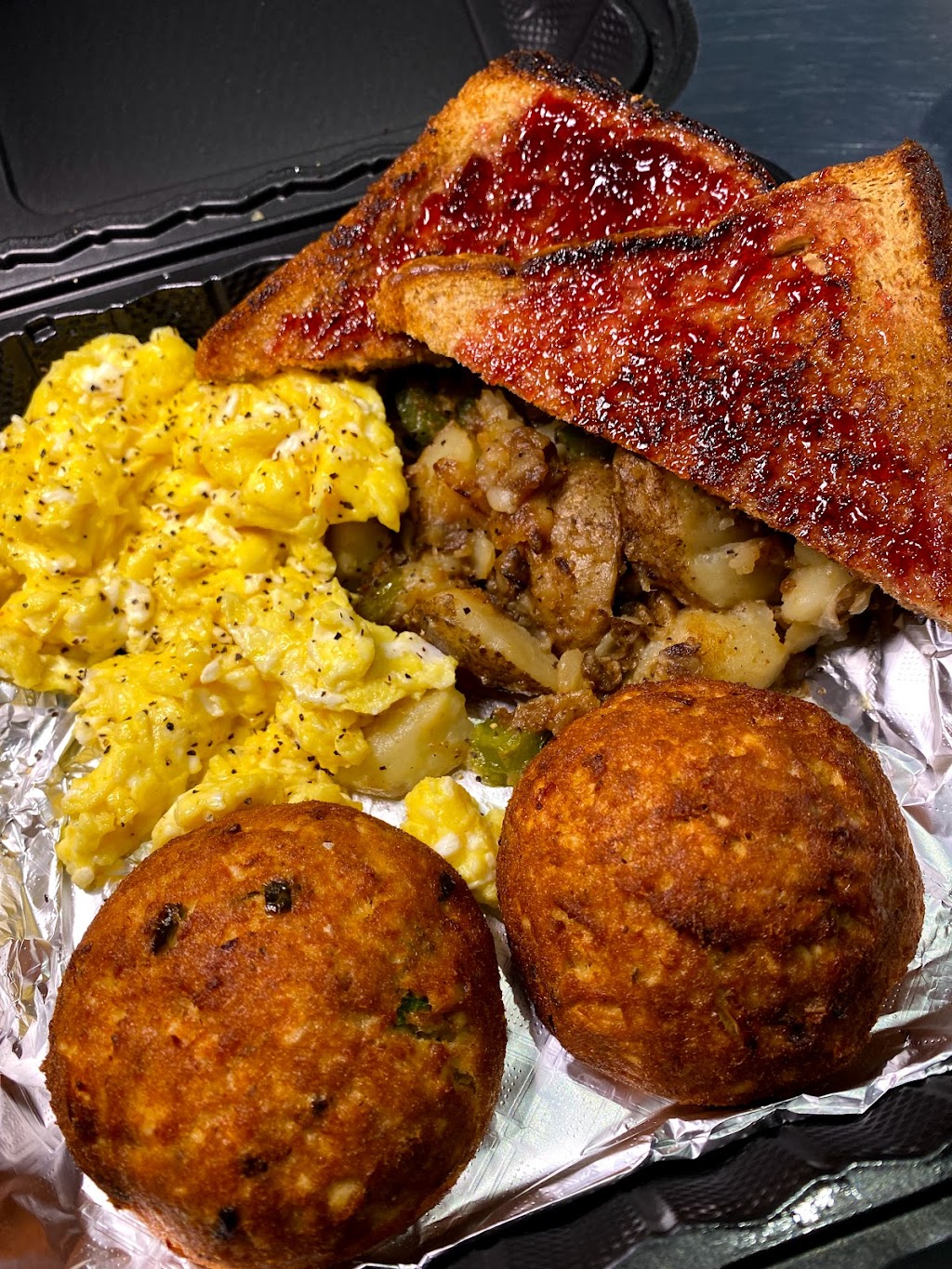 jumpin out the pot | restaurant | 3605 W Rogers Ave, Baltimore, MD 21215, USA | 4105422158 OR +1 410-542-2158