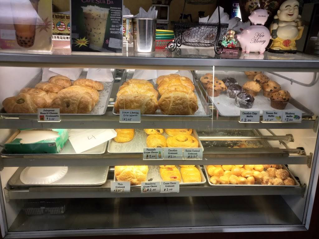 Kellys Donuts & Burgers | restaurant | 7391 Warner Ave, Huntington Beach, CA 92647, USA | 7145967888 OR +1 714-596-7888