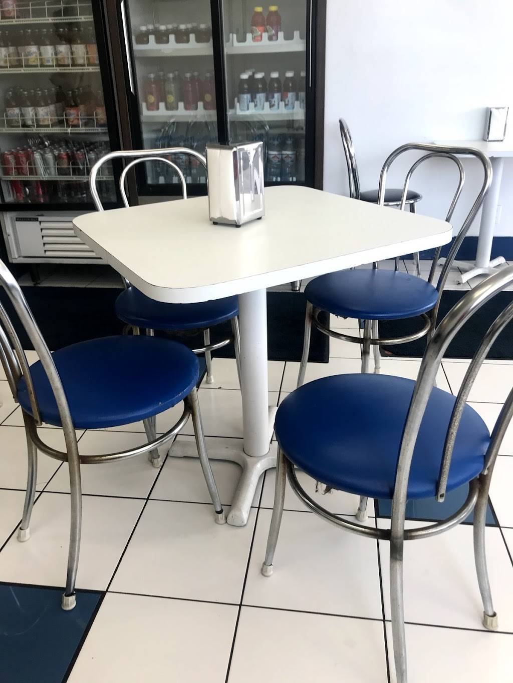 T Cs Yummies | restaurant | 2217 N Harbor Blvd, Fullerton, CA 92835, USA | 7148707024 OR +1 714-870-7024