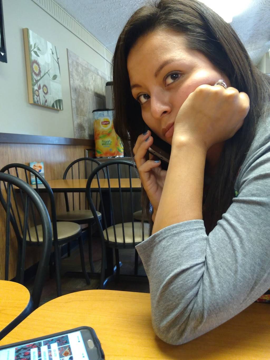 Runza Restaurant | restaurant | 1944 33rd Ave, Columbus, NE 68601, USA | 4025633767 OR +1 402-563-3767