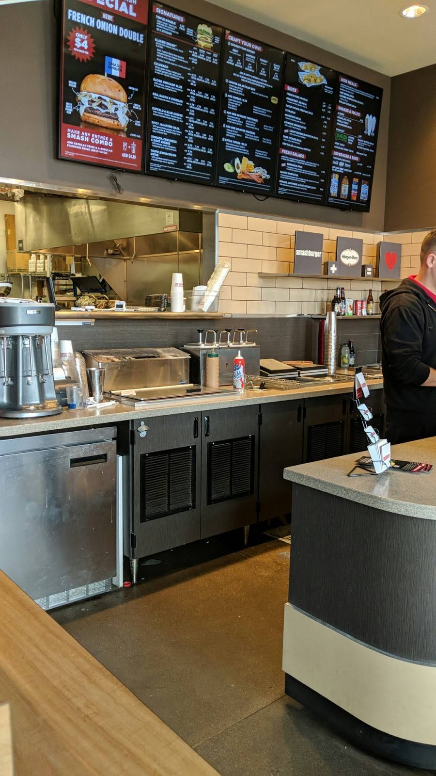 Smashburger | restaurant | 14375 Orchard Pkwy, Westminster, CO 80023, USA | 7203997098 OR +1 720-399-7098