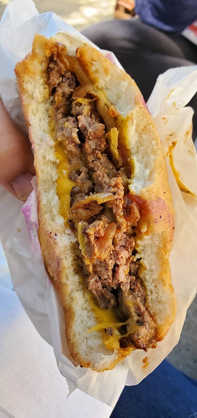 Kopps Frozen Custard | restaurant | 7631 W Layton Ave, Greenfield, WI 53220, USA | 4142824312 OR +1 414-282-4312