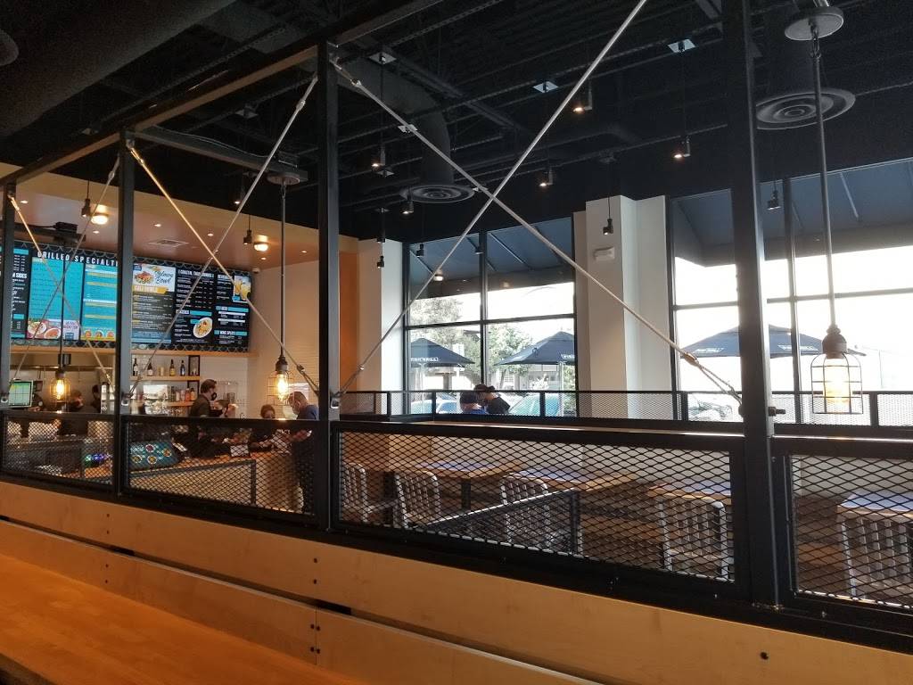 California Fish Grill | restaurant | 2253 S Mooney Blvd, Visalia, CA 93277, USA | 5597541590 OR +1 559-754-1590