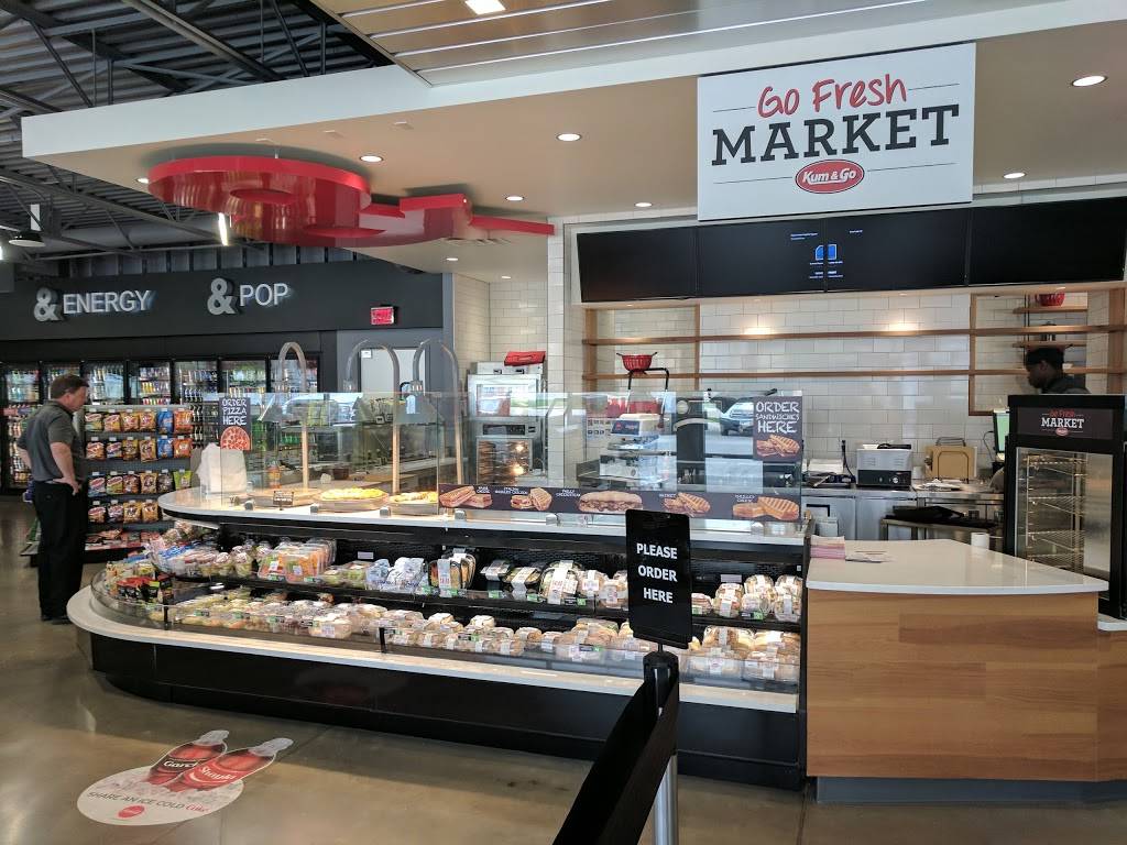 Kum & Go | meal takeaway | 2600 Holiday Rd, Coralville, IA 52241, USA | 3193373136 OR +1 319-337-3136