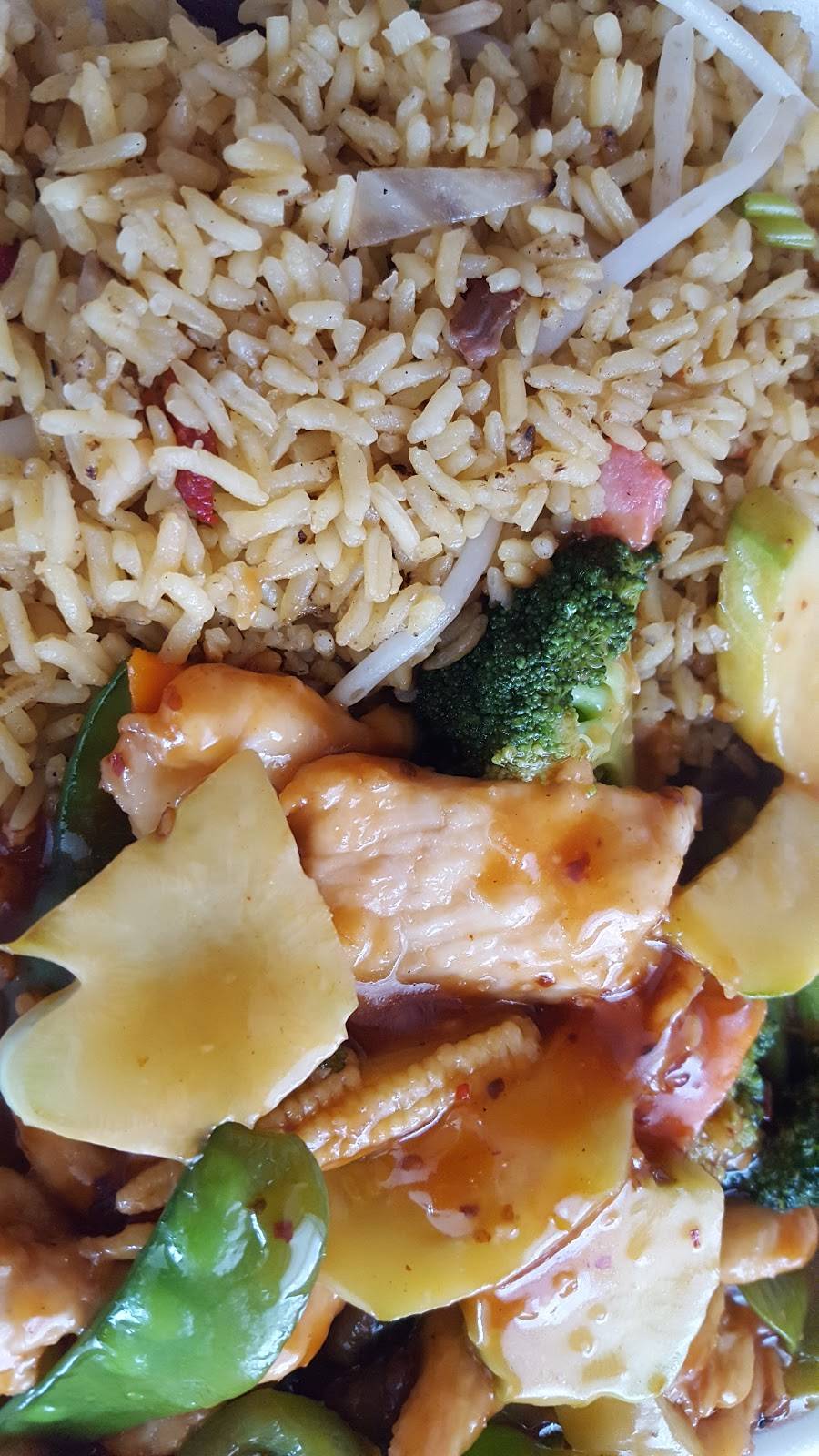 Wok n Roll | restaurant | 3504, 909 Carmans Rd, Massapequa, NY 11758, USA | 5167978899 OR +1 516-797-8899