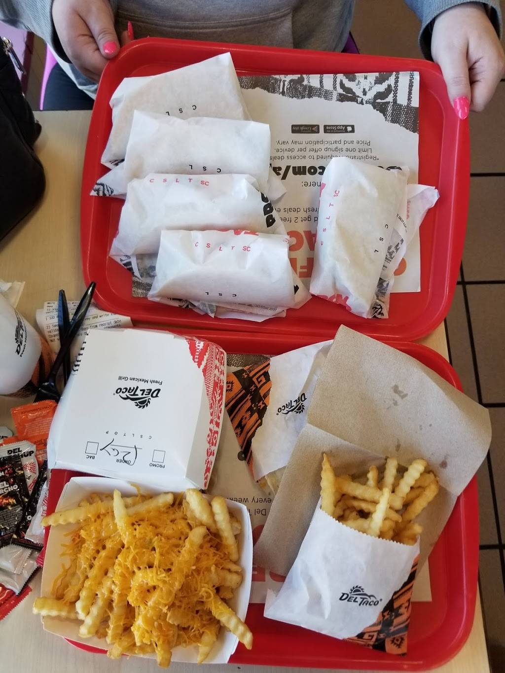 Del Taco | meal takeaway | 583 Lancaster Dr NE, Salem, OR 97301, USA | 5033168194 OR +1 503-316-8194