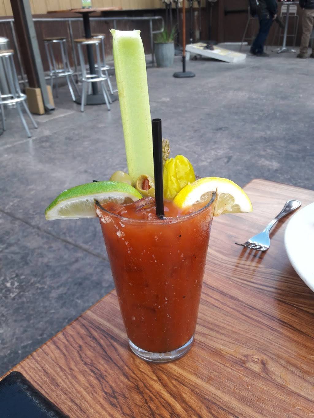 Poor Reds Bar-B-Q | restaurant | 6221 Pleasant Valley Rd, El Dorado, CA 95623, USA | 5306222901 OR +1 530-622-2901