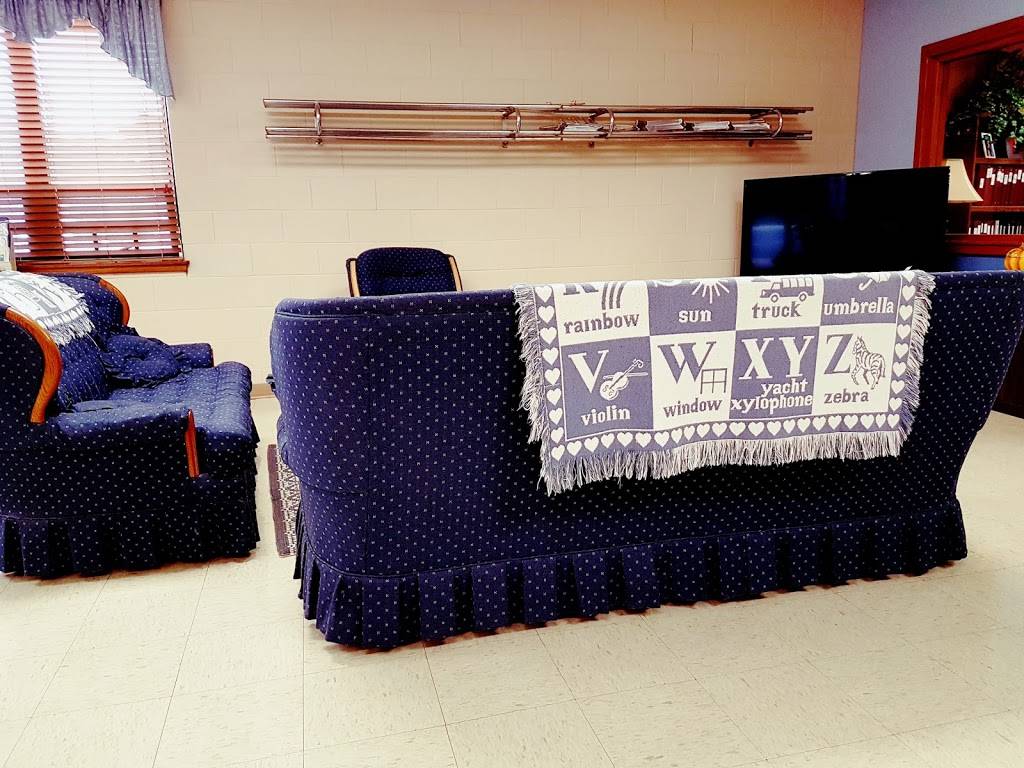 Okawville Senior Center | restaurant | 305 N Nashville St, Okawville, IL 62271, USA | 6182436533 OR +1 618-243-6533