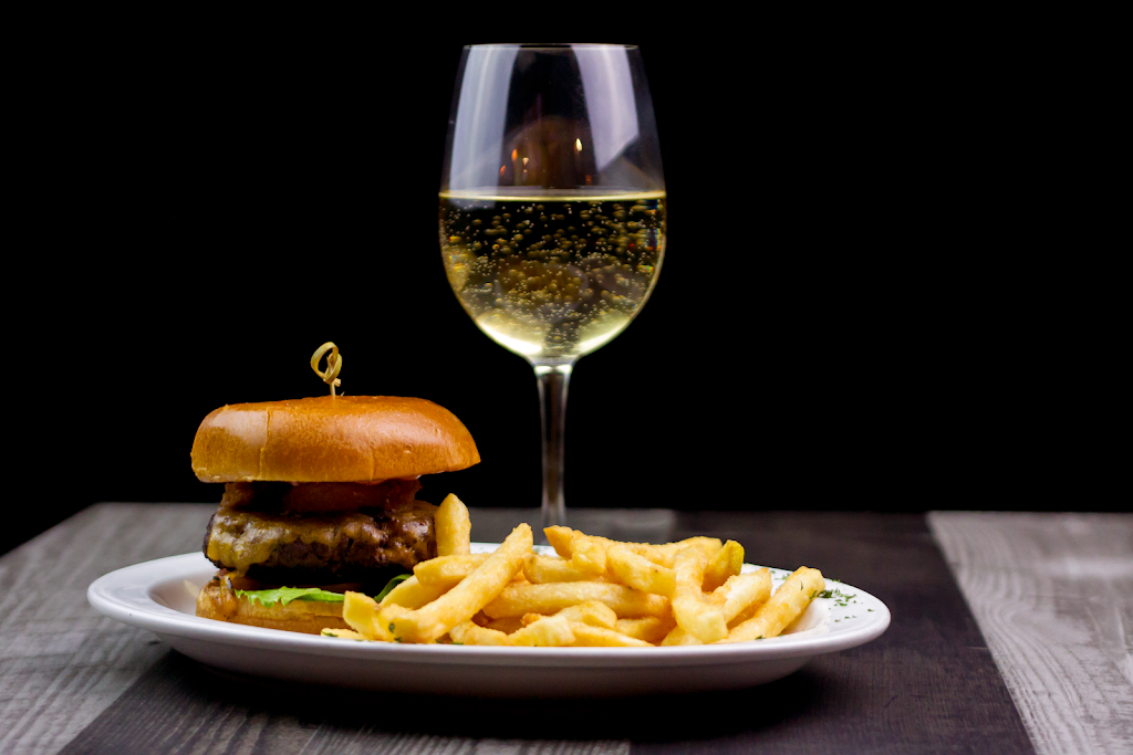 Oven Grill & Chill | restaurant | 42-12 Broadway, Astoria, NY 11103, USA | 9173964249 OR +1 917-396-4249