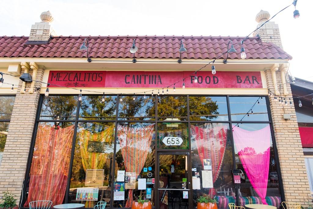 Mezcalitos Cantina | restaurant | 653 East Lake Dr, Decatur, GA 30030, USA | 4046870007 OR +1 404-687-0007