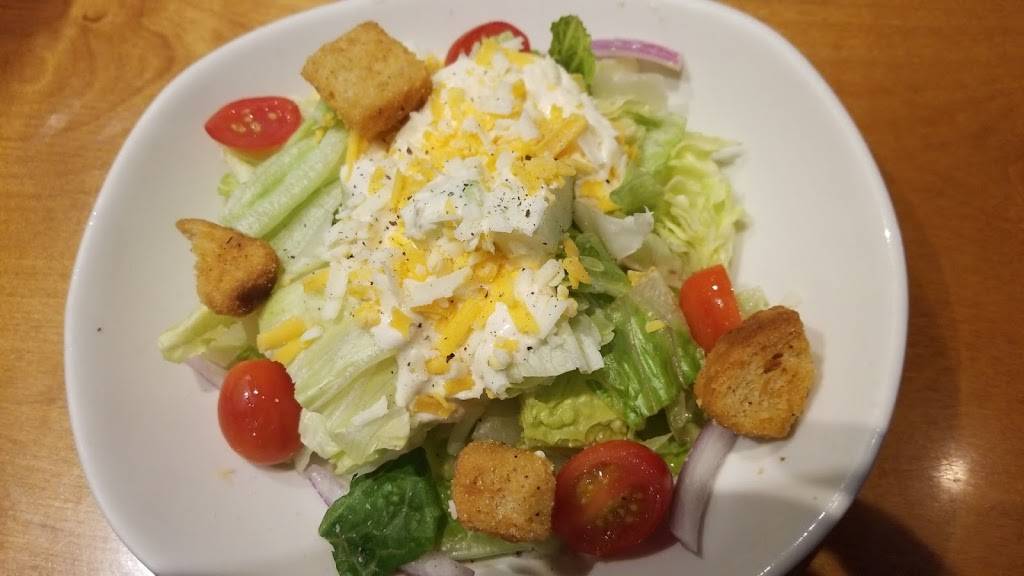 Outback Steakhouse | restaurant | 795 Skymarks Dr, Jacksonville, FL 32218, USA | 9047573447 OR +1 904-757-3447