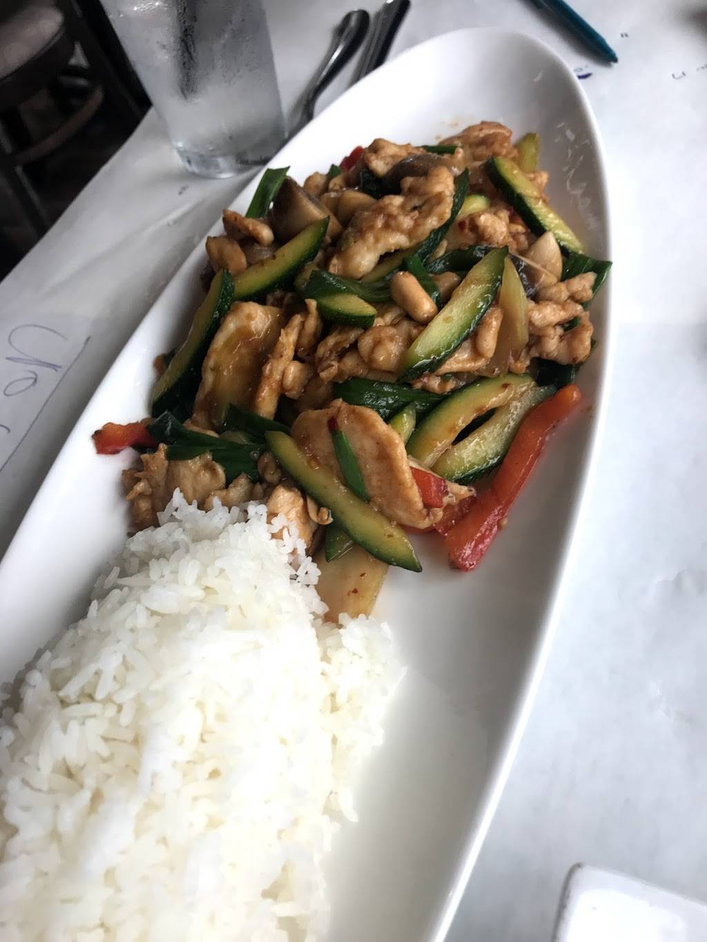 Jade Asian Fusion . Sushi Bar | restaurant | 14815 Ballantyne Village Way, Charlotte, NC 28277, USA | 7043695088 OR +1 704-369-5088