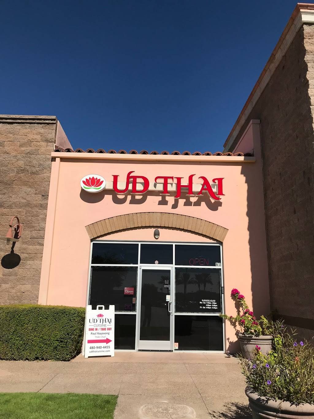 UD Thai Cuisine | restaurant | 4810 E Ray Rd suite a-1, Phoenix, AZ 85044, USA | 4809404455 OR +1 480-940-4455