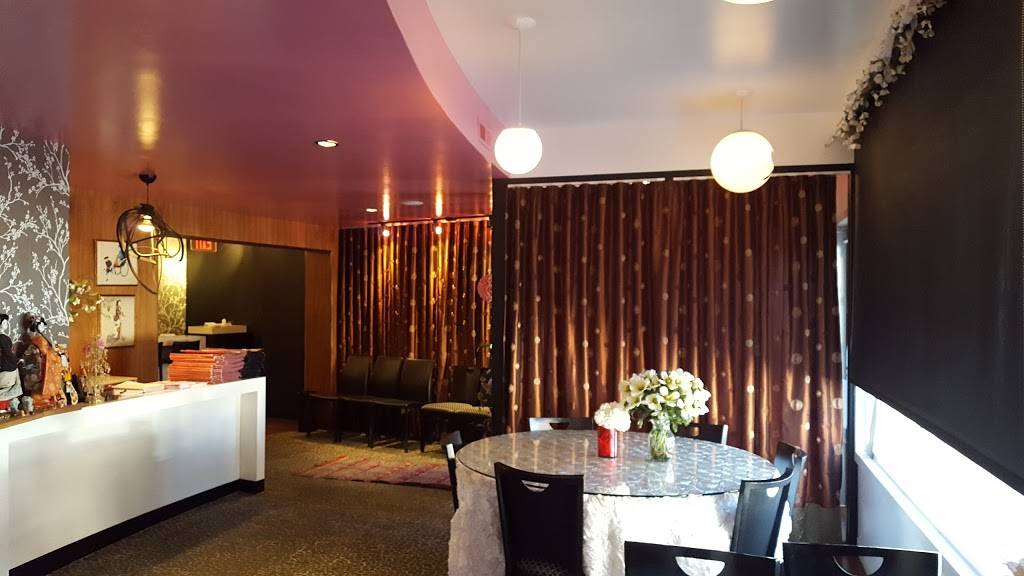 Takumi | restaurant | Independence Mall, 1601 Concord Pike, Wilmington, DE 19803, USA | 3026588887 OR +1 302-658-8887