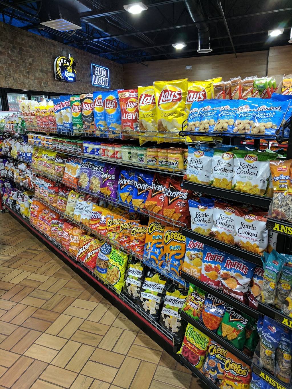 Taco Bus | restaurant | 3939 US-301, Tampa, FL 33619, USA | 8132463399 OR +1 813-246-3399