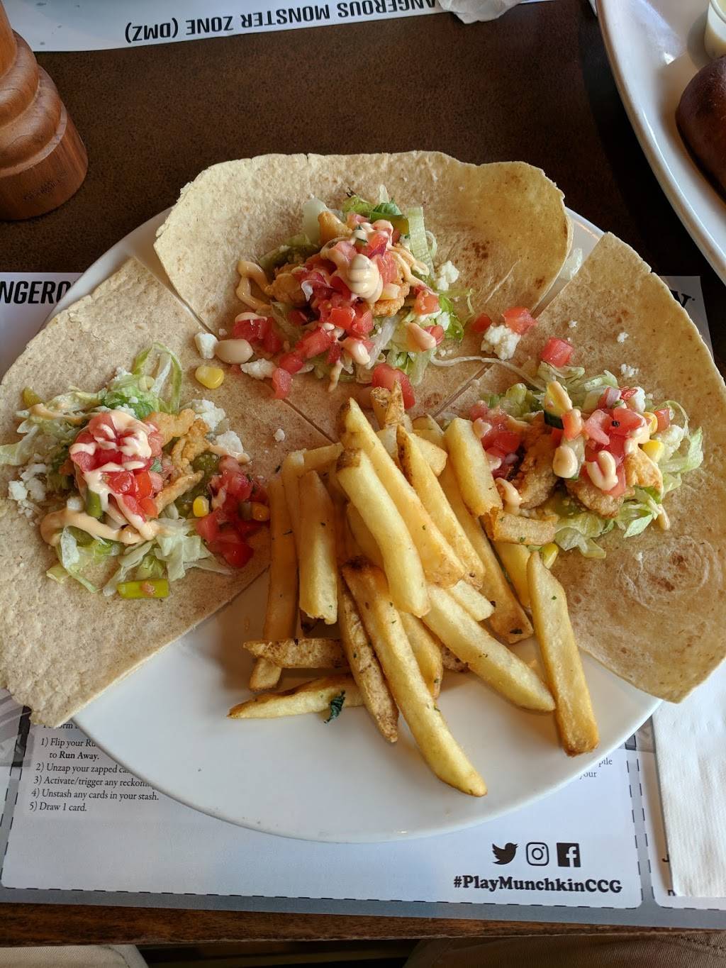 Tavern on South | restaurant | 423 W South St, Indianapolis, IN 46225, USA | 3176023115 OR +1 317-602-3115