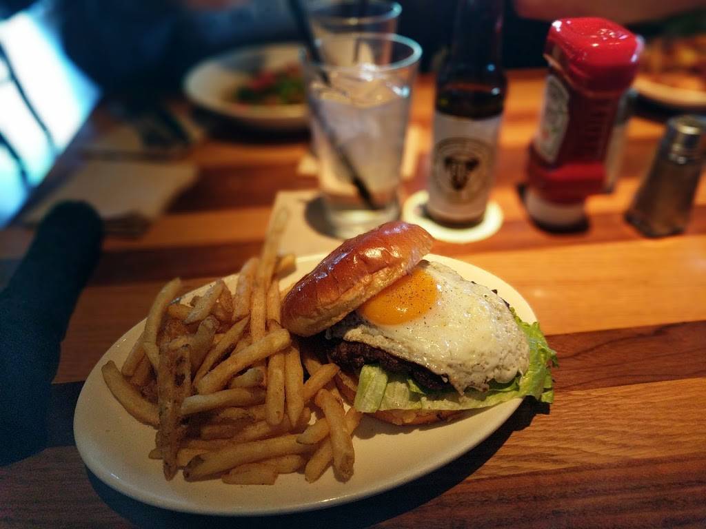 BJs Restaurant & Brewhouse | restaurant | 665 N Krocks Rd, Allentown, PA 18106, USA | 4842682340 OR +1 484-268-2340