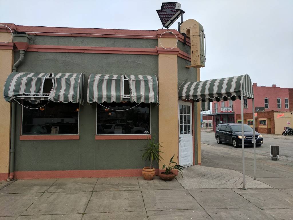 Press Box | restaurant | 2401 Postoffice St, Galveston, TX 77550, USA | 4097655958 OR +1 409-765-5958