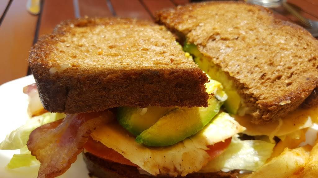 The Roof on Wilshire | restaurant | 6317 Wilshire Blvd, Los Angeles, CA 90048, USA | 3238526002 OR +1 323-852-6002