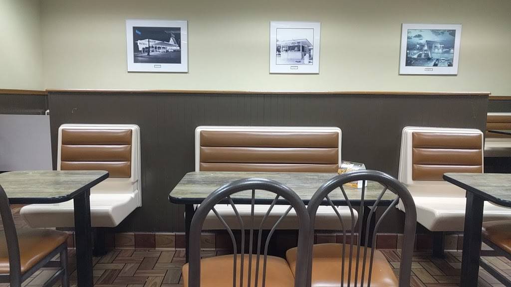Whataburger | restaurant | 8101 Dyer St, El Paso, TX 79904, USA | 9157572564 OR +1 915-757-2564