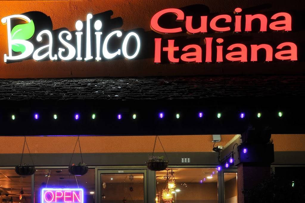 Cucina Basilico La Mesa | restaurant | 7200 Parkway Dr, La Mesa, CA 91942, USA | 6198253171 OR +1 619-825-3171