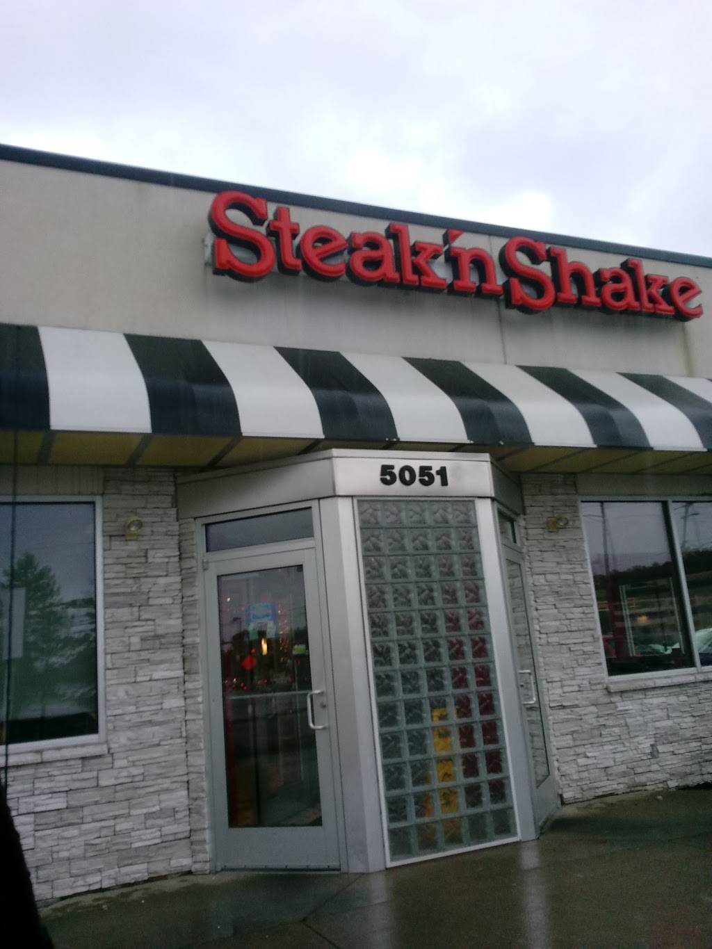 Steak n Shake | restaurant | 5051 Som Center Rd, Willoughby, OH 44094, USA | 4402204817 OR +1 440-220-4817