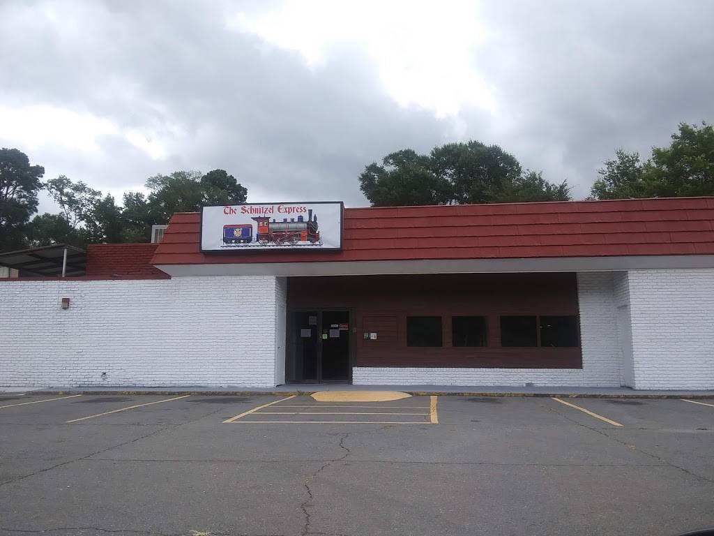 The Schnitzel Express | restaurant | 3202 N Market St, Shreveport, LA 71107, USA | 3184259814 OR +1 318-425-9814