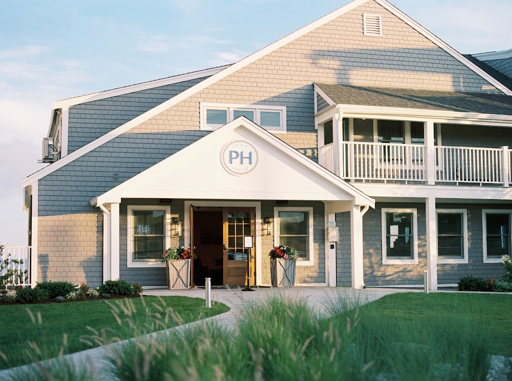 Pelham House Resort | restaurant | 14 Sea St, Dennis Port, MA 02639, USA | 5083986076 OR +1 508-398-6076