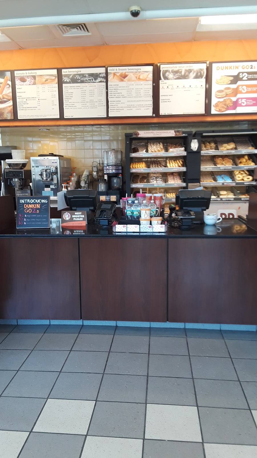 Dunkin | bakery | 30 Union St, Holbrook, MA 02343, USA | 7817674852 OR +1 781-767-4852