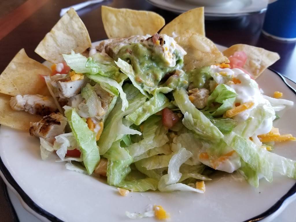 Yellow Basket | restaurant | 32250 Clinton Keith Rd, Wildomar, CA 92595, USA | 9516091400 OR +1 951-609-1400