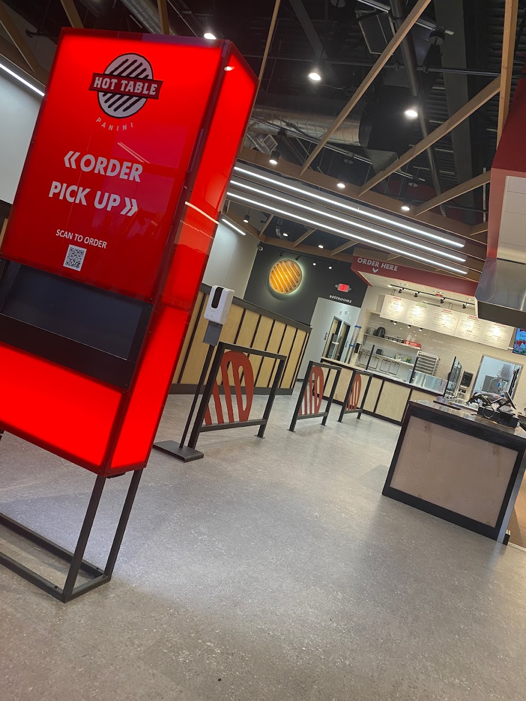 Hot Table | restaurant | 1445 New Britain Ave, West Hartford, CT 06110, USA | 9593334884 OR +1 959-333-4884