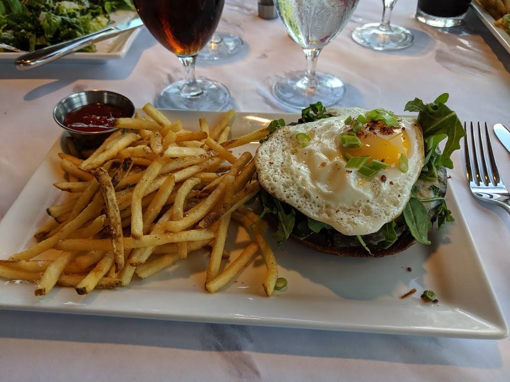 Vista at the Boathouse | restaurant | 2900 S John Williams Way E, Tulsa, OK 74114, USA | 9187791000 OR +1 918-779-1000