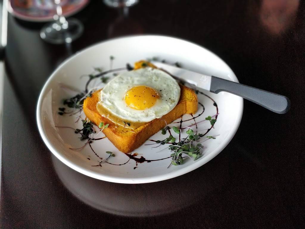 Flock and Fowl Downtown | restaurant | 150 Las Vegas Blvd N #100, Las Vegas, NV 89101, USA | 7022722222 OR +1 702-272-2222