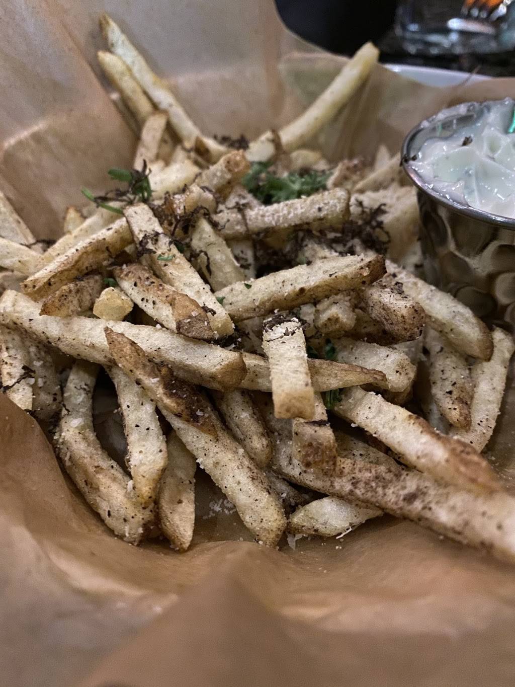 Naked Burger | restaurant | 43203 Garfield Rd, Clinton Twp, MI 48038, USA | 5866497007 OR +1 586-649-7007