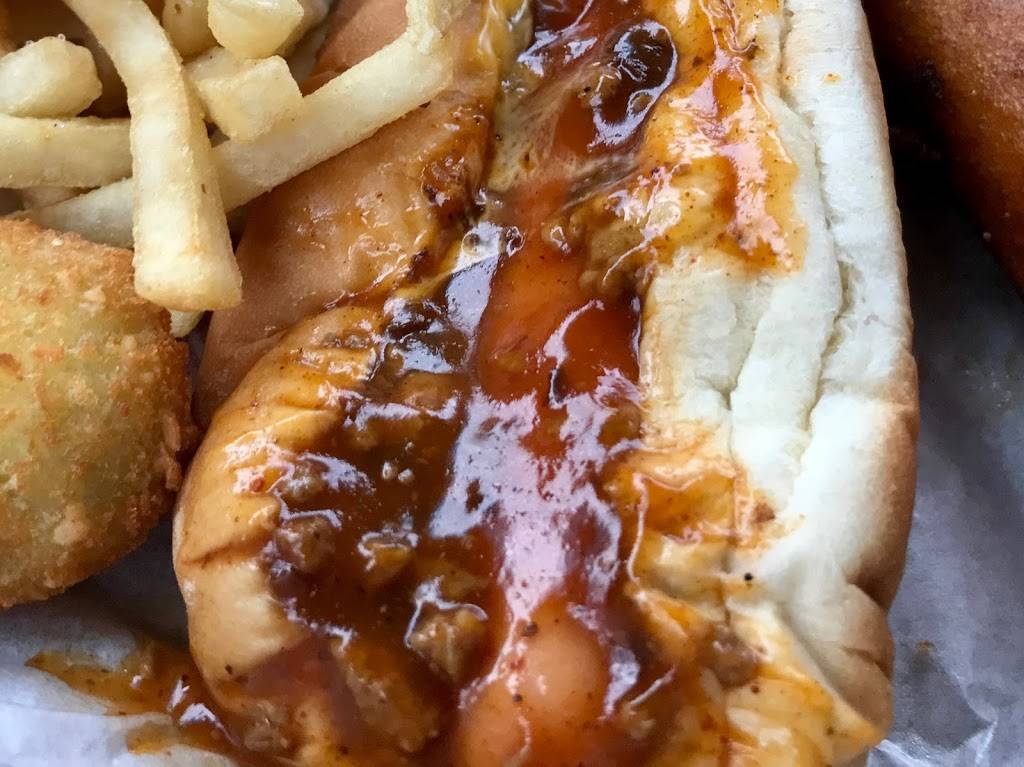 Wienerschnitzel | restaurant | 3602 John Stockbauer Dr, Victoria, TX 77907, USA | 3615783132 OR +1 361-578-3132