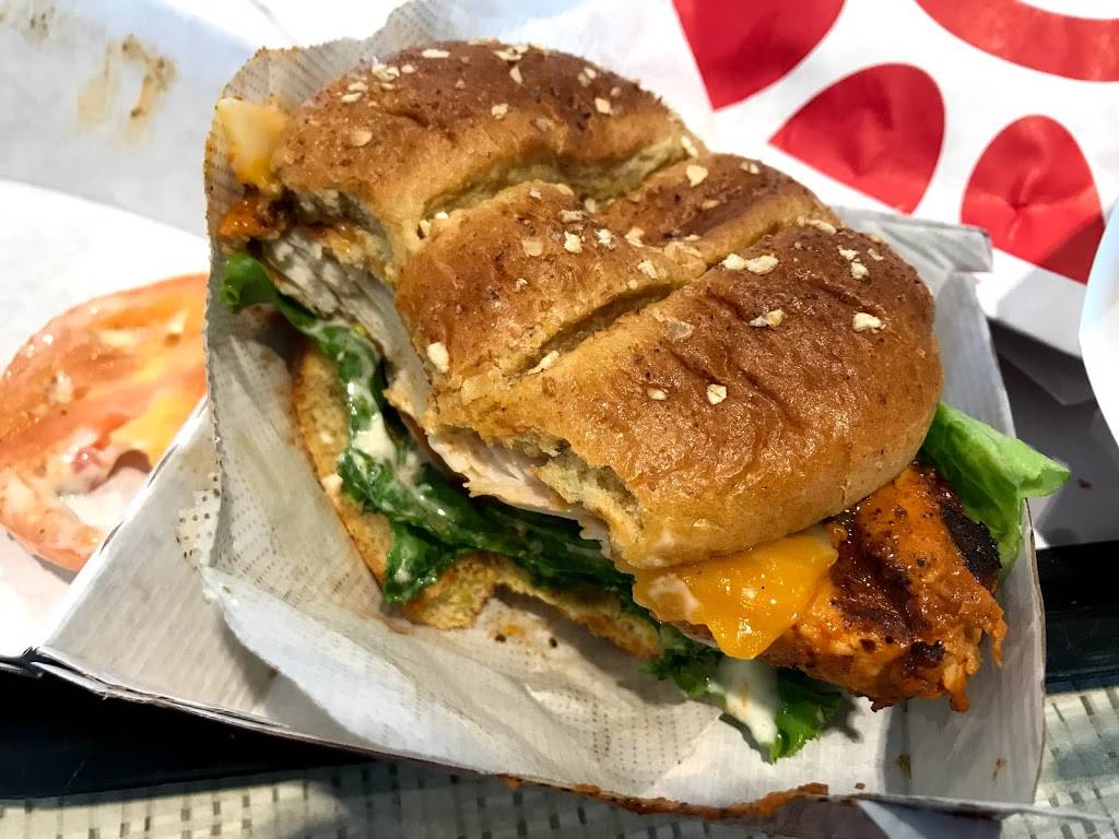 Chick-fil-A West Hills | restaurant | 7520 Kingston Pike, Knoxville, TN 37919, USA | 8655880100 OR +1 865-588-0100