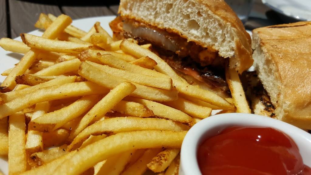 Bella Siena | restaurant | 127 1st St, Benicia, CA 94510, USA | 7078050575 OR +1 707-805-0575