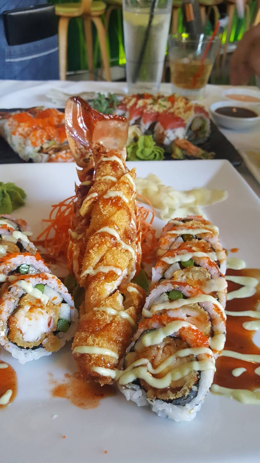 Lemongrass Asian Bistro | restaurant | 101 Plaza Real S, Boca Raton, FL 33432, USA | 5615448181 OR +1 561-544-8181