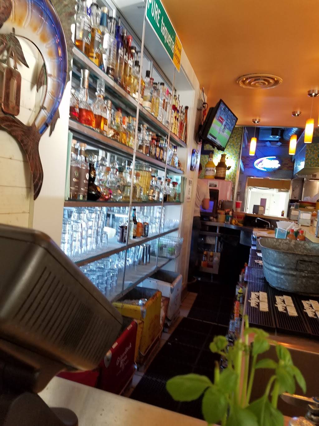 Pure Taqueria | restaurant | 1143 Alpharetta St, Roswell, GA 30075, USA | 7708177873 OR +1 770-817-7873