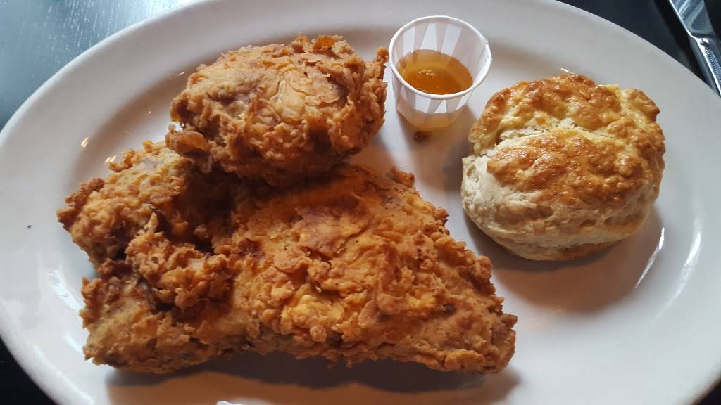 Ichabods | restaurant | 15 Irving Pl, New York, NY 10003, USA | 2127775102 OR +1 212-777-5102