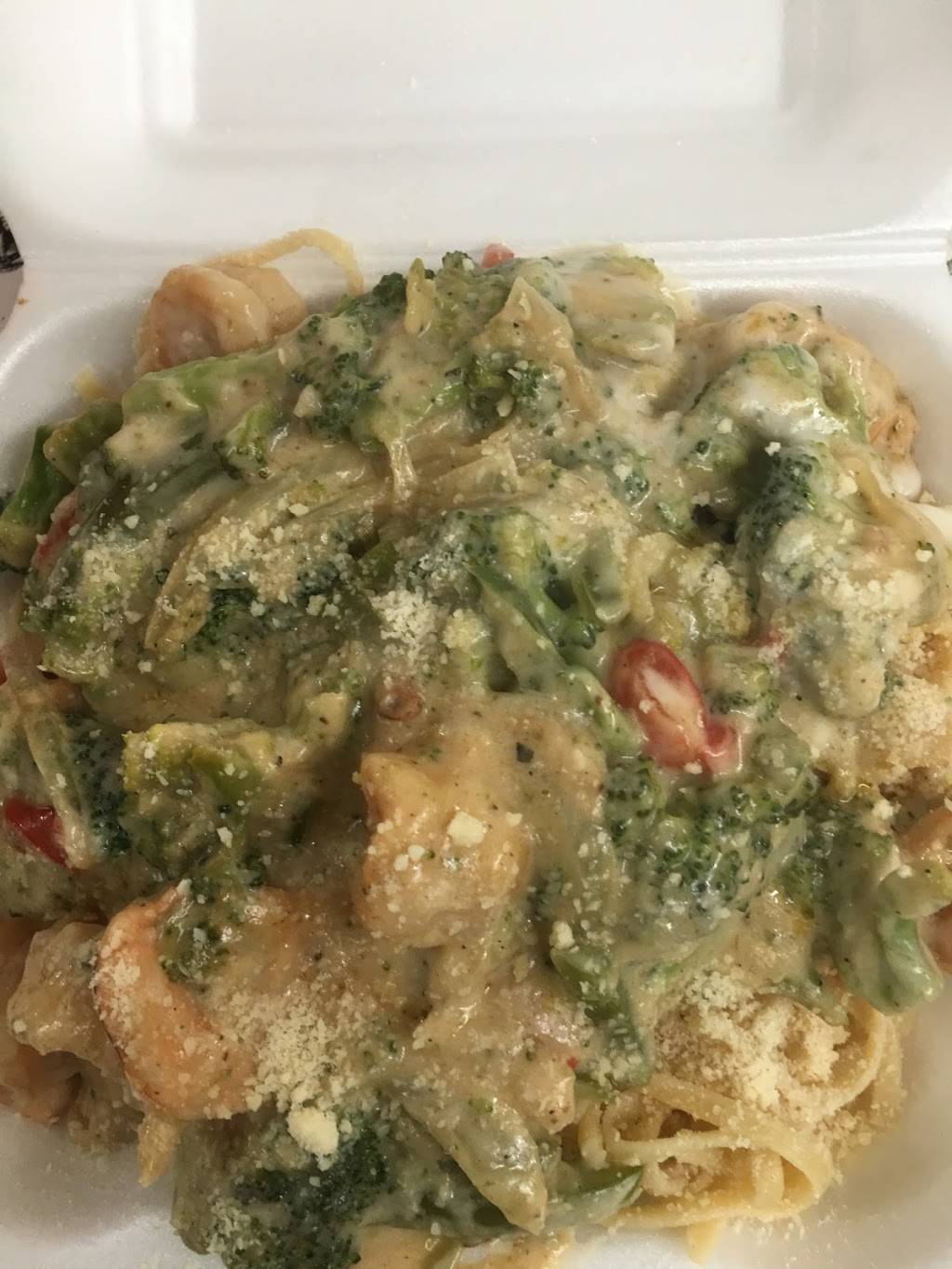 Mad House Meals | restaurant | 3015 NW 79th St, Miami, FL 33147, USA | 3059049533 OR +1 305-904-9533