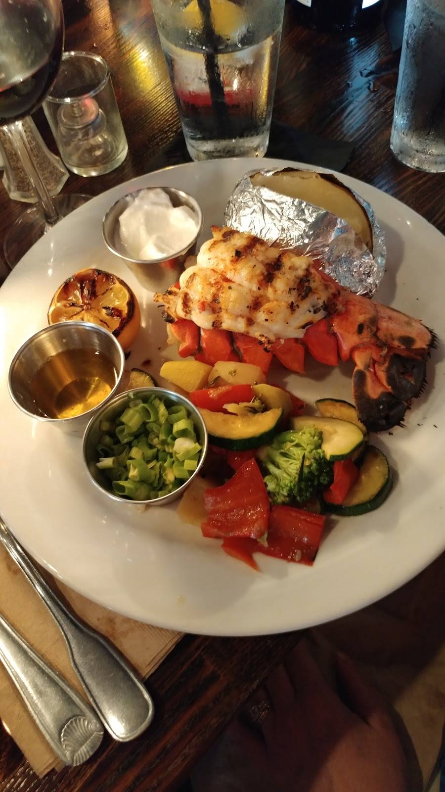 Big Fish Tavern | restaurant | 540 S Coast Hwy #200, Laguna Beach, CA 92651, USA | 9497154500 OR +1 949-715-4500